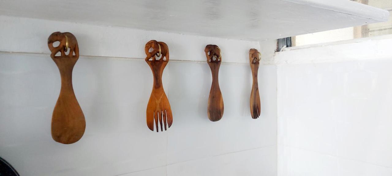 Ferienwohnung Neighbourly Nest Mombasa Exterior foto